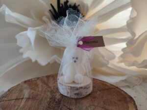 Sojowy mały Misiek na podstawce z krążka brzozy - Na Podziękowanie dla gości