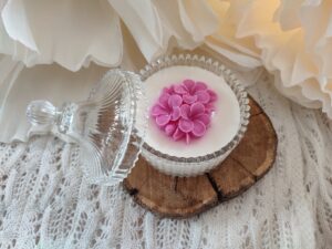 Świeca w szkle 250 ml z kwiatem wiśni