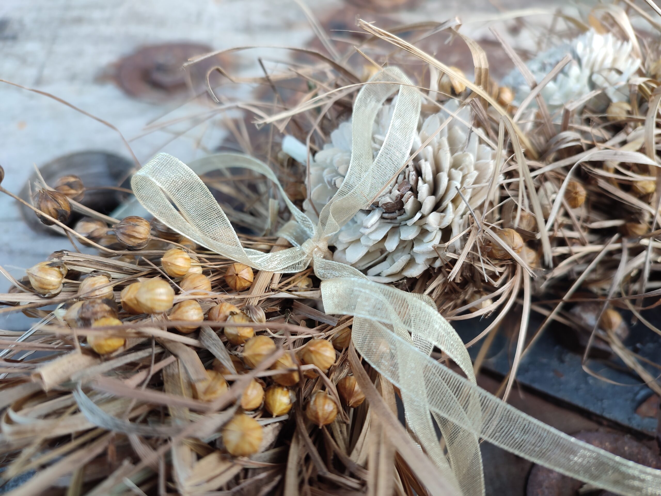 Wianek Naturalny w stylu Boho w kwiatami Shola - obrazek 5