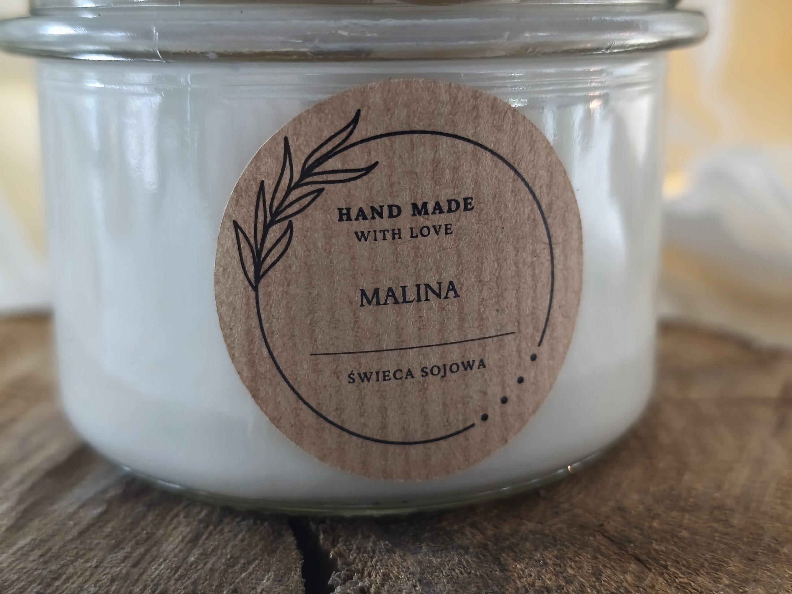 Świeca w szkle 235 ml o zapachu Maliny - obrazek 2